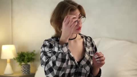 AnishaVivo online show from December 1, 12:43 pm