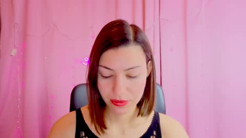 Snapshot of aniskyy chatting on February 1, 4:38 pm Anni online show from February 1, 4:38 pm