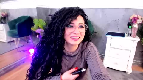 anissia teaser online show from March 5, 10:44 am