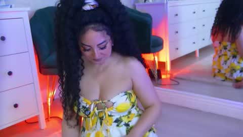 anissia teaser online show from December 19, 6:09 am