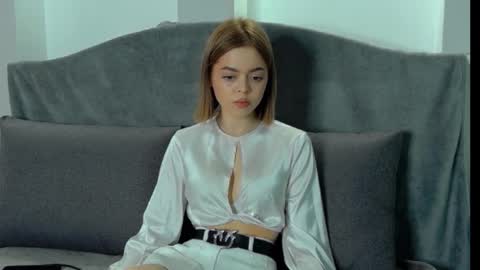 Snapshot of anita__grey chatting on December 25, 6:52 pm anita__grey online show from December 25, 6:52 pm