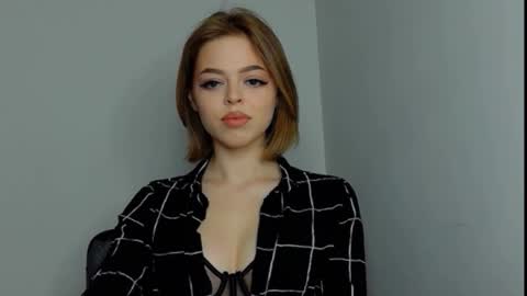 Snapshot of anita__grey chatting on January 7, 7:38 pm anita__grey online show from January 7, 7:38 pm