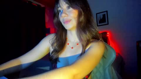 Snapshot of anita_mendoza chatting on October 16, 8:48 am Anita online show from October 16, 8:48 am