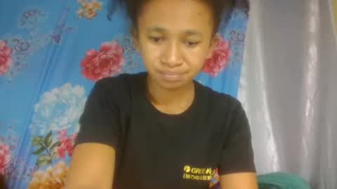 Snapshot of anitaazzh chatting on June 28, 1:55 am anitaazzh online show from June 28, 1:55 am