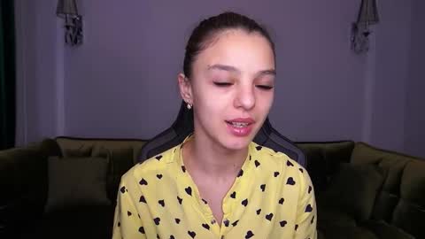 Anita online show from November 29, 1:58 pm