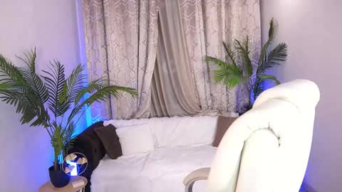 Anita online show from March 18, 7:22 am