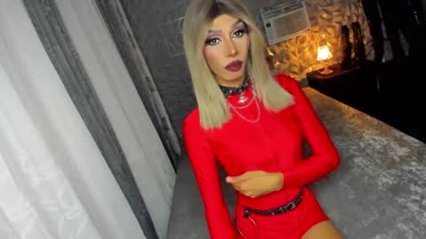 Miss Ann online show from February 15, 7:06 pm