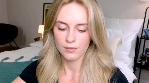 Anita online show from September 19, 3:45 pm