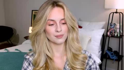 Anita online show from October 19, 1:45 pm