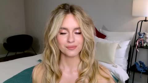 Anita online show from November 22, 10:20 pm