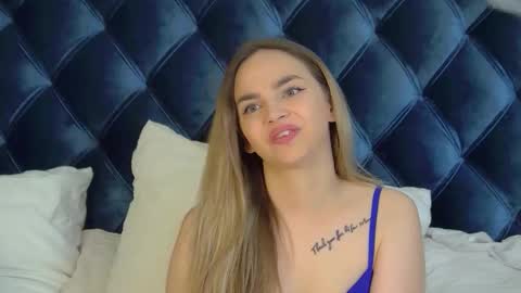 AnitaVenture online show from November 1, 4:03 am