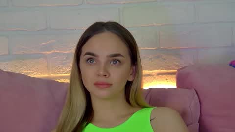 AnitaVenture online show from December 4, 5:06 am