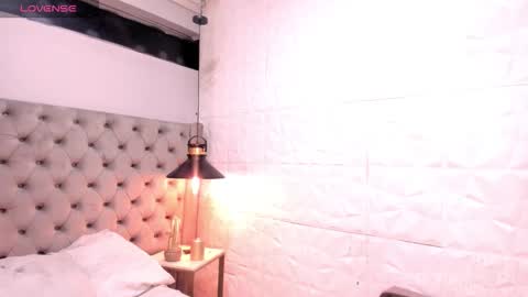 Anittatoro  online show from November 8, 7:23 pm