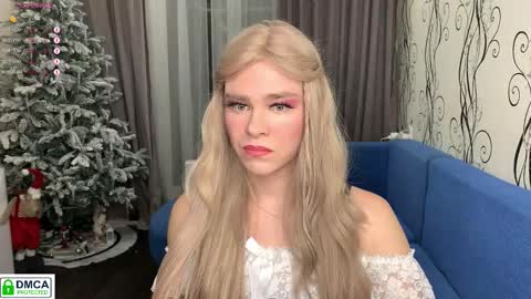 anjalin_sososok online show from January 11, 3:00 am