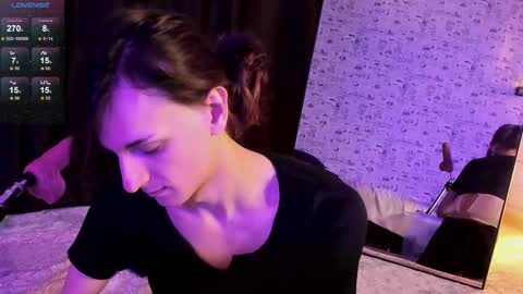 Angel online show from November 13, 7:02 pm