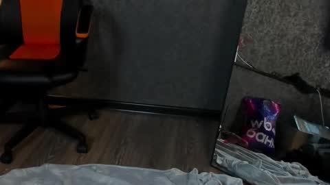 Angel online show from March 9, 6:56 pm