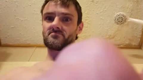 anklespanker691 online show from April 21, 5:14 am