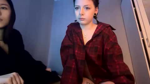 AnmiXHot online show from November 14, 9:02 pm