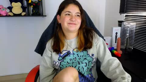 Only fans   online show from January 9, 5:00 pm