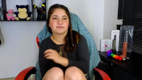 Only fans   online show from February 7, 6:45 pm