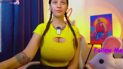 Ann online show from April 1, 1:41 pm