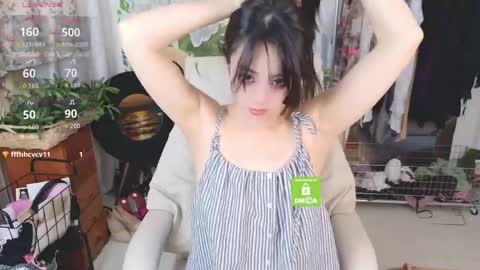 Snapshot of anna6513812 chatting on May 24, 8:30 am anna6513812 online show from May 24, 8:30 am
