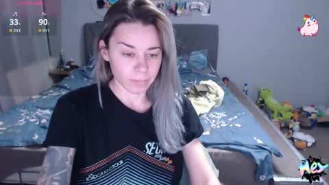 Anadirectgirl online show from December 20, 1:07 pm