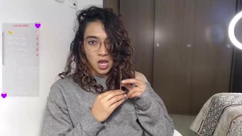 Anna online show from January 22, 6:10 pm