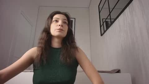 Snapshot of anna_lewis chatting on April 1, 6:36 am Anna online show from April 1, 6:36 am