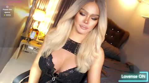 Miss Anna online show from June 22, 11:46 pm