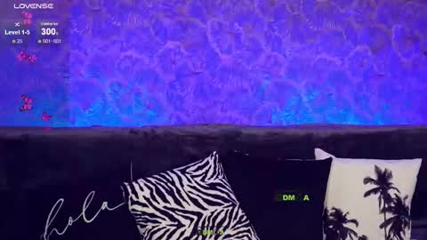 AnnaConda online show from November 26, 1:34 pm