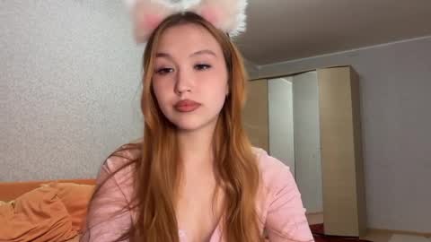 Anne online show from April 12, 5:18 pm