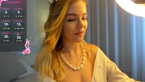 Anna online show from January 26, 4:20 am