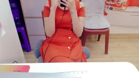 anna_xyz online show from December 20, 2:51 am