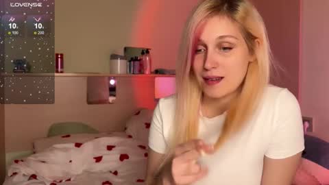 Annabel online show from October 15, 11:43 am