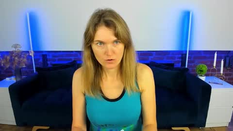 Annabel online show from October 26, 6:52 am