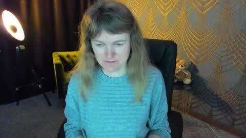 Annabel online show from April 19, 5:40 am