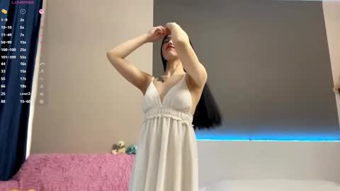 Snapshot of annabellegallego chatting on November 13, 10:25 am Aya online show from November 13, 10:25 am