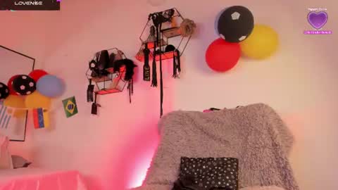 Snapshot of annachernova chatting on June 20, 12:41 pm Anna online show from June 20, 12:41 pm