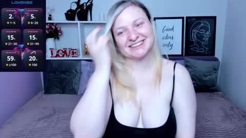 AnnaCherri online show from October 13, 2:55 am