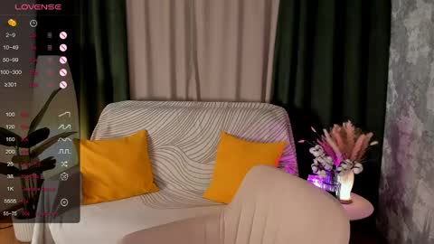 Anna online show from April 15, 2:18 am