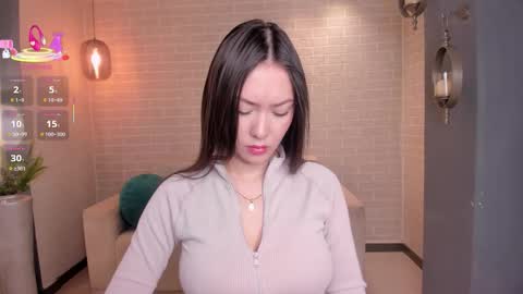 Snapshot of annahoffman_ chatting on September 26, 12:20 pm annahoffman_ online show from September 26, 12:20 pm