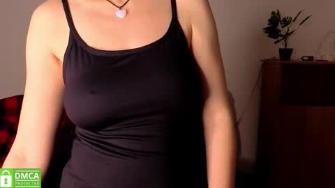 Snapshot of annakillian_kiss chatting on February 13, 6:31 am Anna online show from February 13, 6:31 am