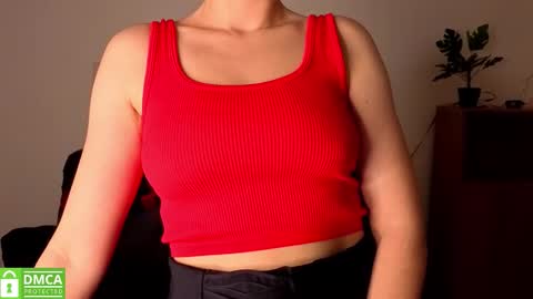 Snapshot of annakillian_kiss chatting on February 19, 12:23 pm Anna online show from February 19, 12:23 pm