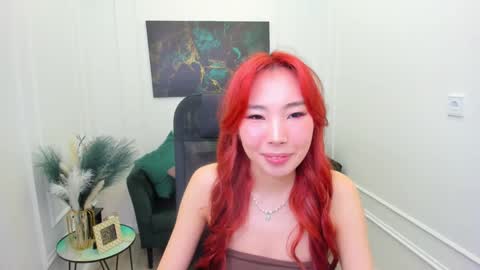 Anna online show from April 3, 7:23 pm