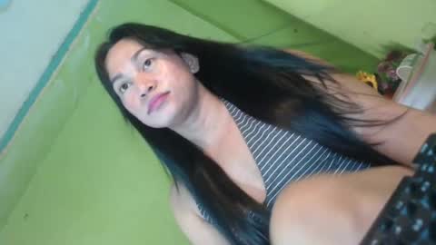 anne_hotaway online show from June 19, 2:05 am