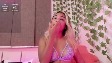 Anne online show from January 18, 12:46 am