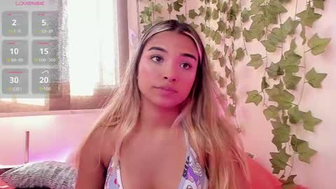 Anne online show from January 18, 6:43 pm