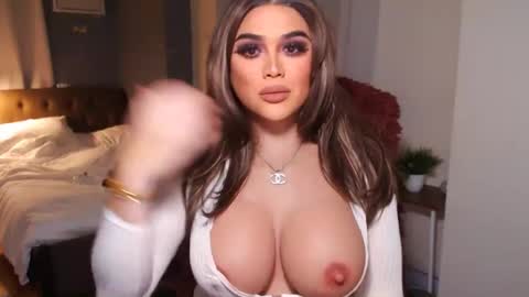 Anne Hart online show from February 9, 9:47 am