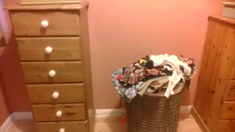 annecharlie online show from October 19, 7:20 am